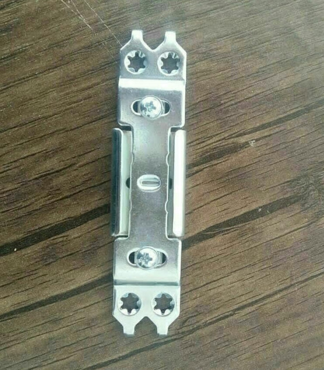 زبانه مقابل درب upvc سویچی