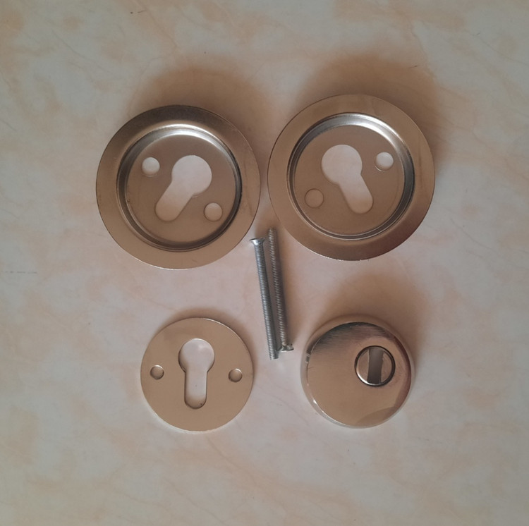 رزت نقره ای