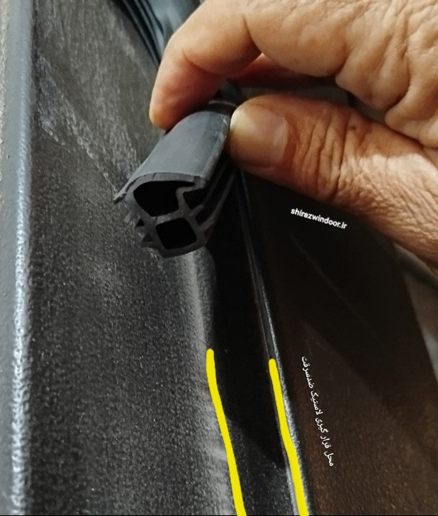 نصب درزگیر لاستیک