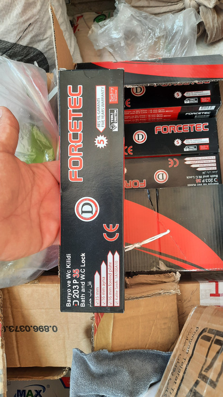 قفل یراق درب دوجداره سرویسی upvc